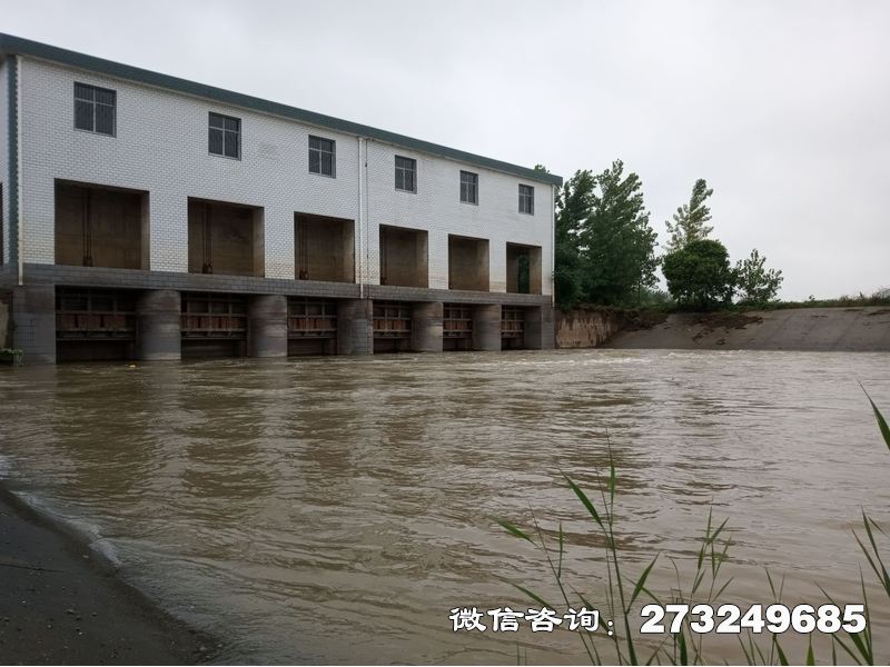 鹰潭泵站进水闸