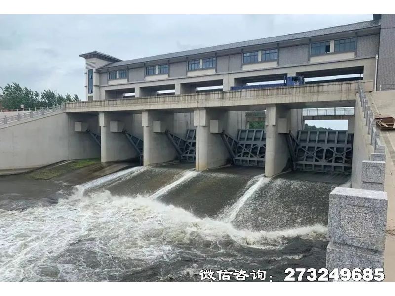 新抚排涝站流量控制闸门
