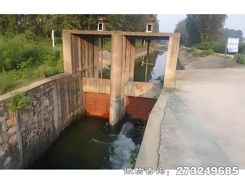 蛟河水渠溢流闸
